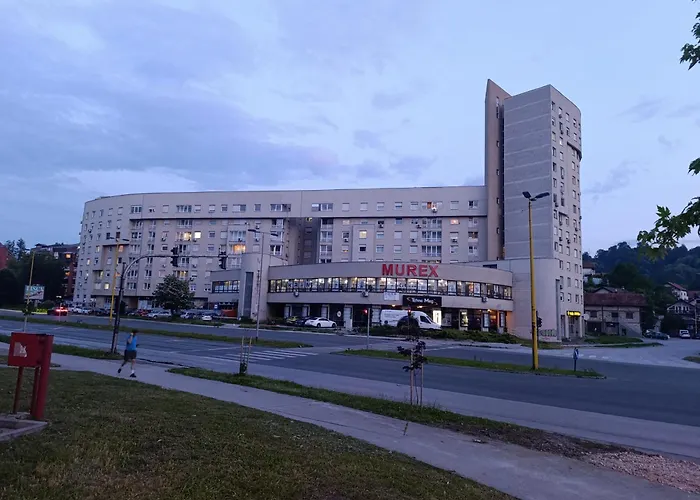 Lägenhet Citycomfort Tuzla